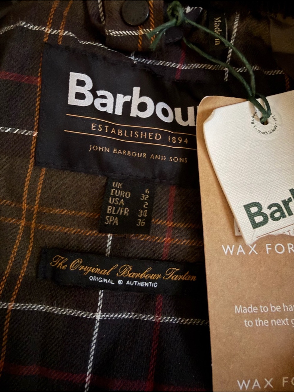 Barbour Olive Waxed Utility Jacket Beadnell with Cord Collar - Picture 5 of 16